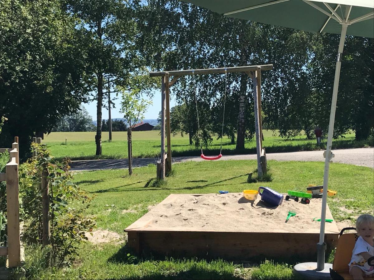 Pferdehof Dietzsch, Tittmoning Exterior foto